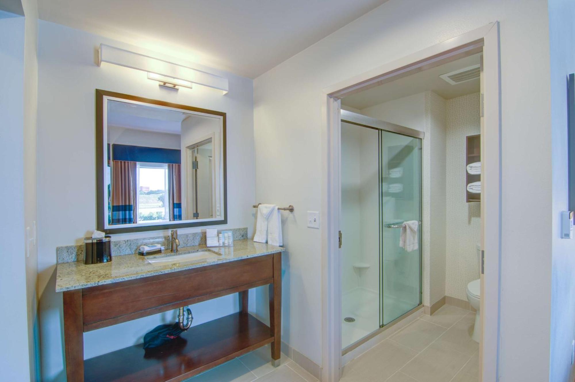 Hotel Hampton And - Fort Worth North