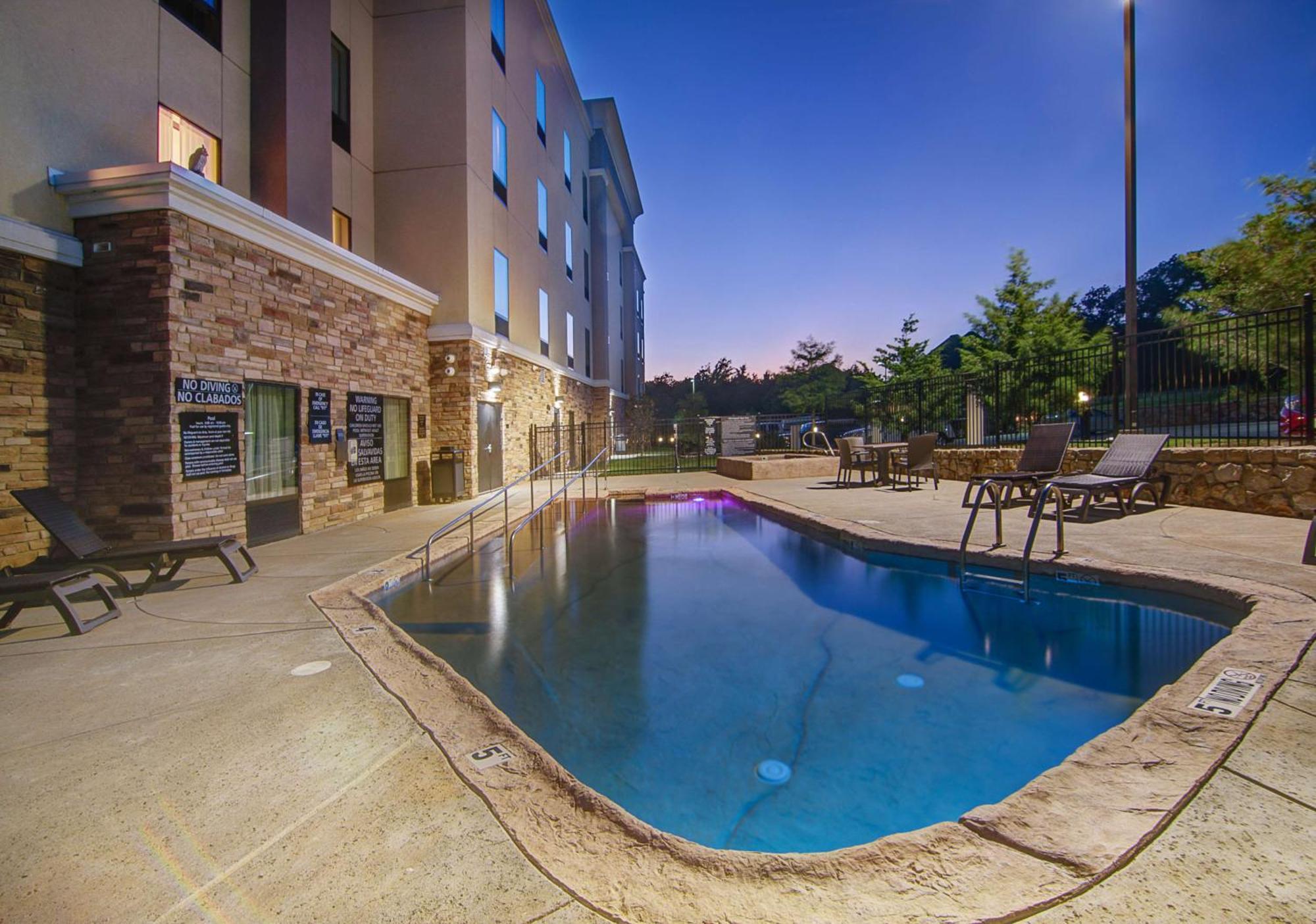 Hampton And - Fort Worth North 3*